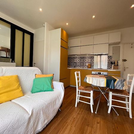 Appartement Lumineux 1 Chambre Au Coeur De Saint-Jean-De-Luz, Proche Plage Et Halles - Fr-1-239-890 Esterno foto